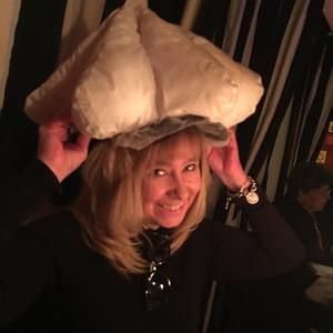 Meet your Posher, Debbie